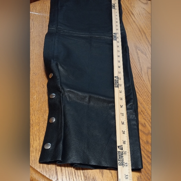 NWT River Road Men's Black Leather Motorcycle Chaps Size XL - Picture 15 of 16